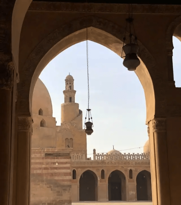 Les rendez-vous de l’histoire, Blois: Les grandes villes du monde arabe médiéval : Damas, Bagdad, Cordoue, Marrakech et Le Caire (avec Mathieu Eychenne)